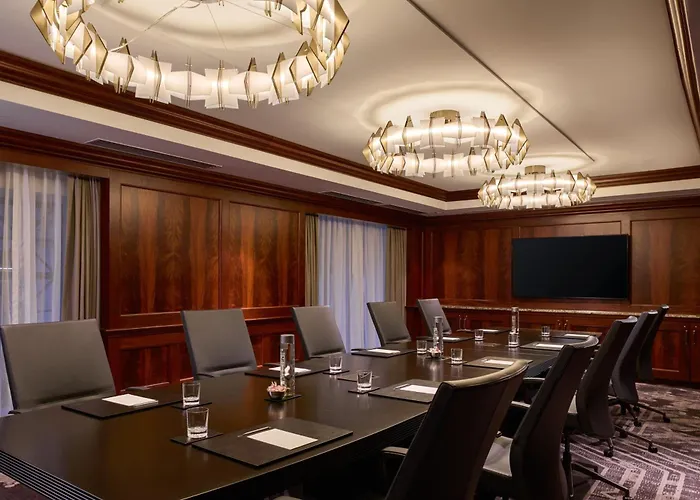 Jw Marriott 5*